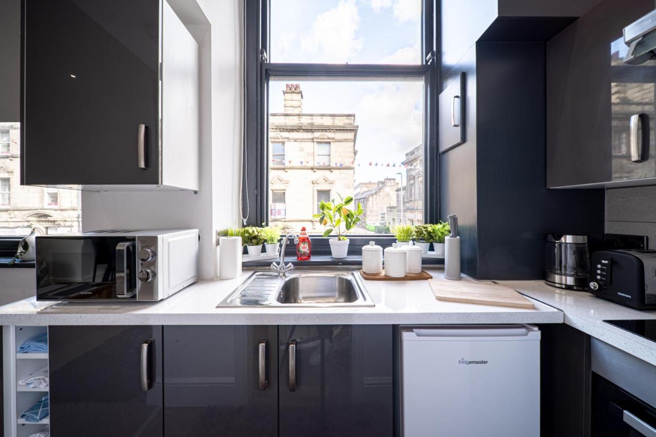 Cozy 1-Bedroom Apartment In The Heart Of Barnsley Town Centre Ngoại thất bức ảnh