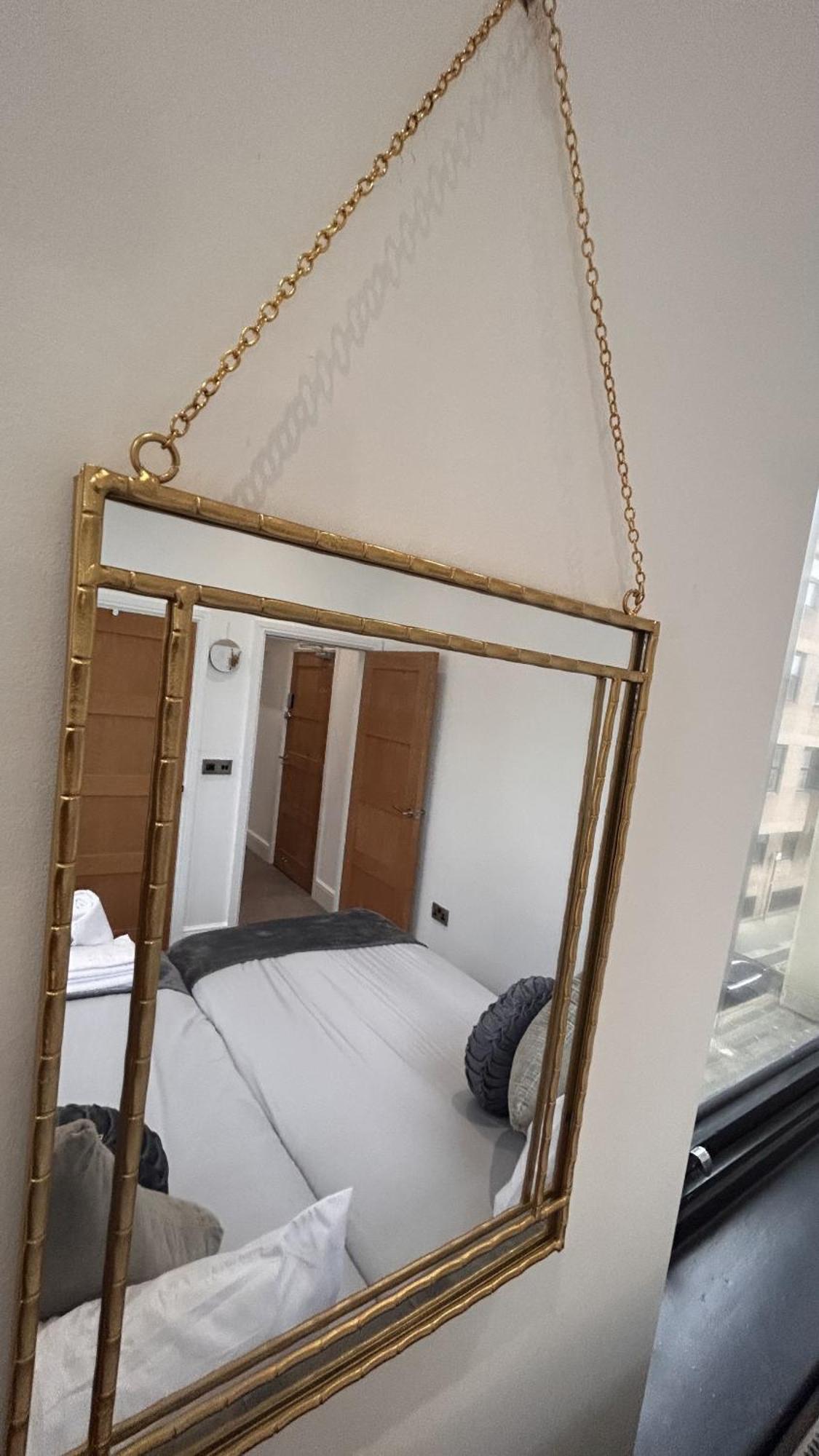 Cozy 1-Bedroom Apartment In The Heart Of Barnsley Town Centre Ngoại thất bức ảnh